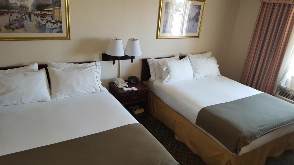 Country Inn & Suites By Radisson, Fort Worth West L-30 Nas Jrb エクステリア 写真